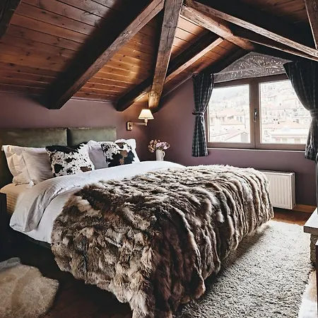 Nostos Suites By White Hills Arájova
