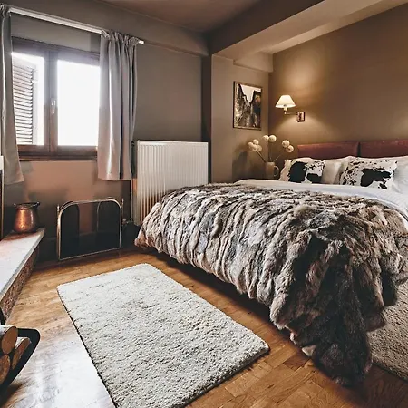 Nostos Suites By White Hills